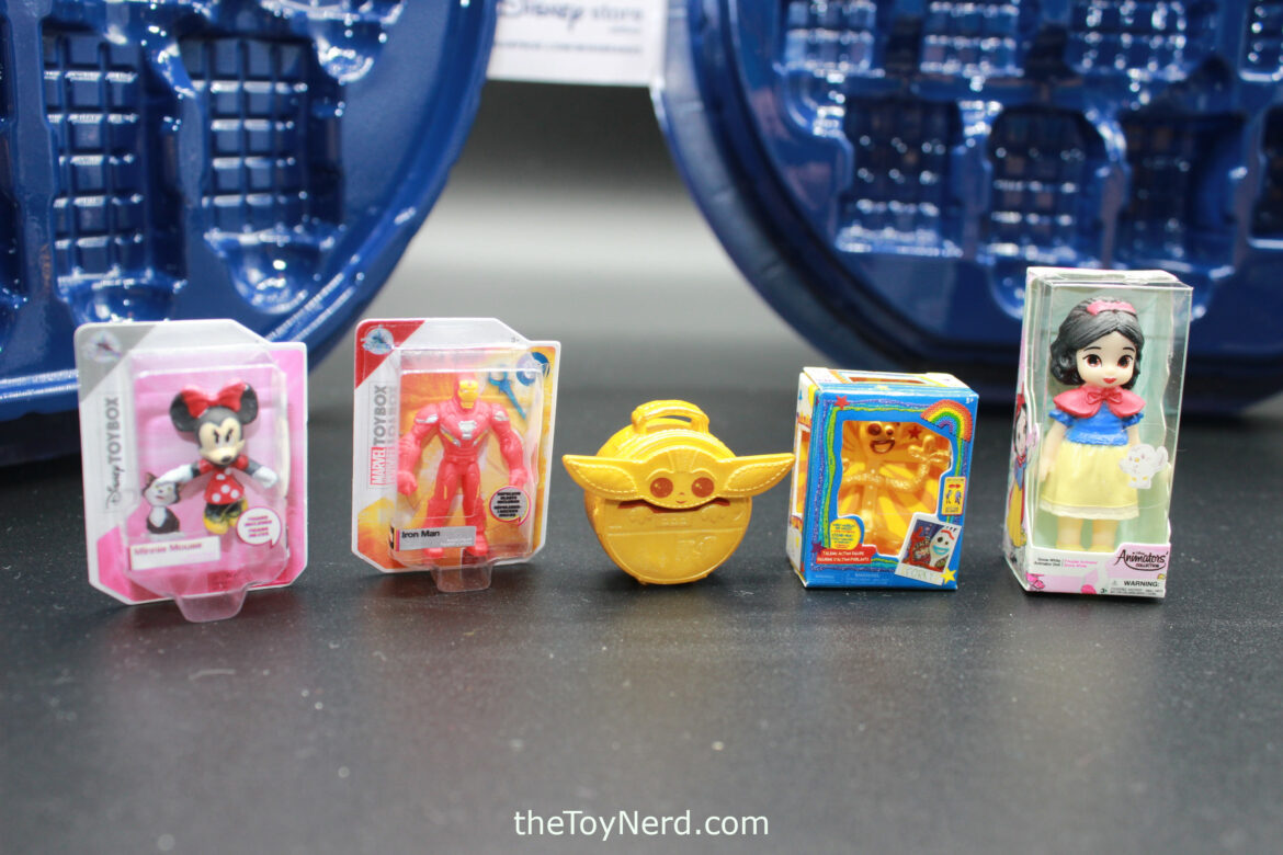 Zuru 5 Surprise Mini Brands Disney Store Edition Collector’s Case Review